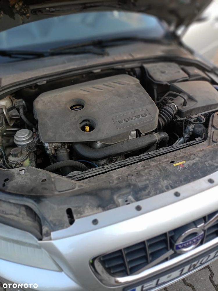 Volvo V70 D2 Ocean Race - 5