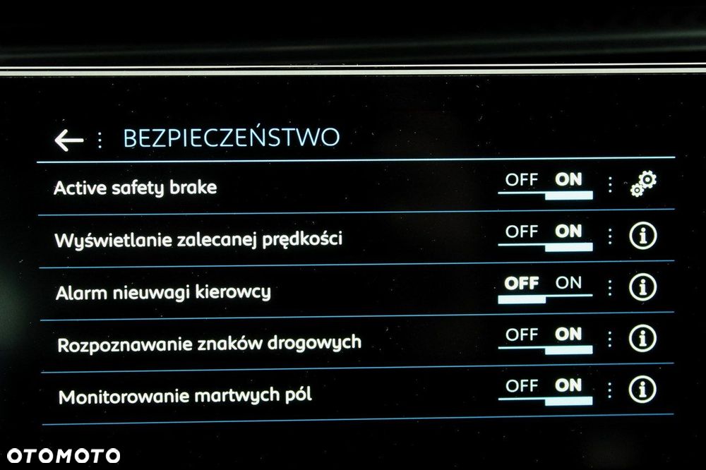 Peugeot 508 BlueHDi 130 Allure S&S EAT8 - 23