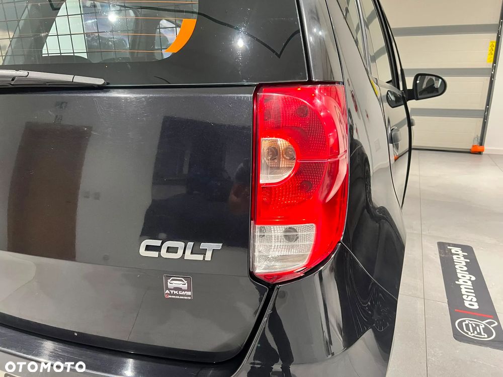 Mitsubishi Colt - 9