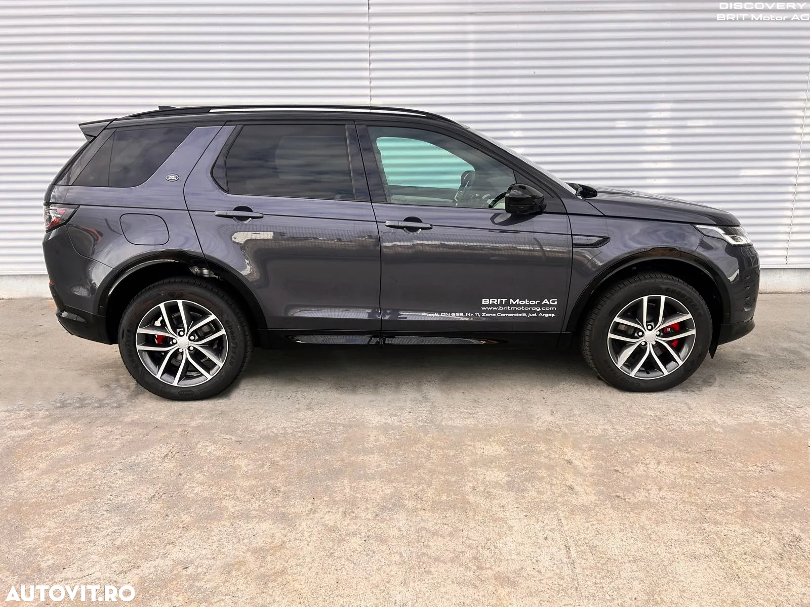 Land Rover Discovery Sport 2.0 D165 R-Dynamic MHEV SE - 3