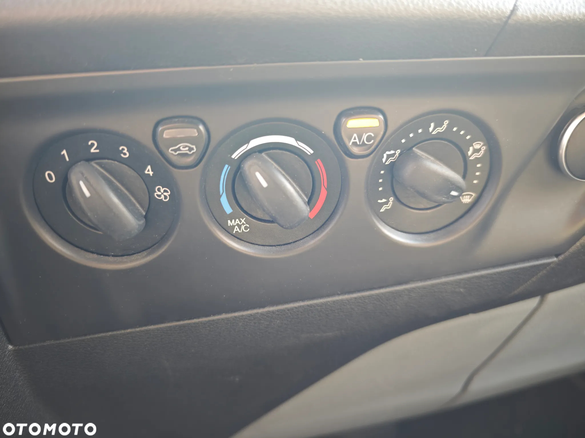 Ford Transit Custom - 14