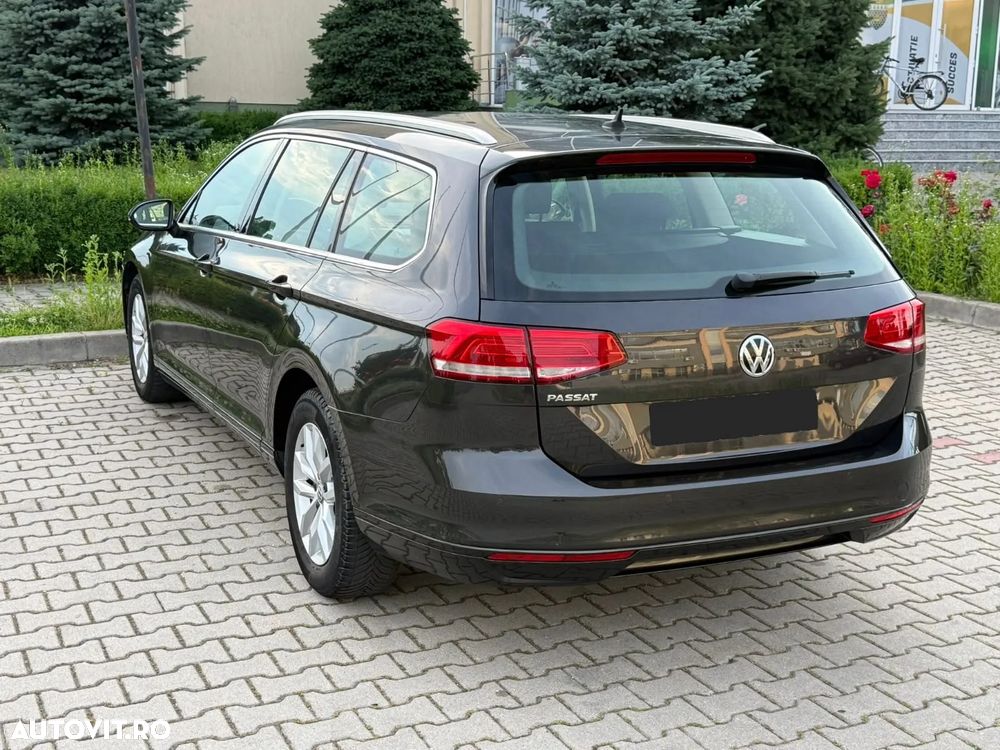 Volkswagen Passat 2.0 TDI DSG Comfortline - 6