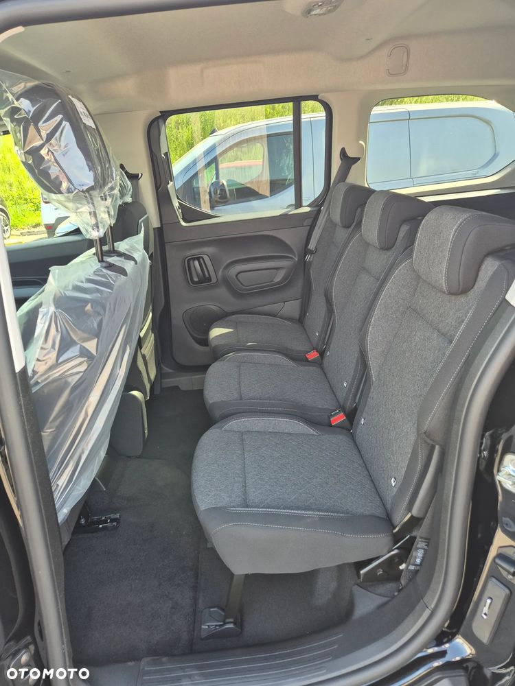 Opel Combo XL 1.5 BlueHDi S&S GS EAT8 - 12