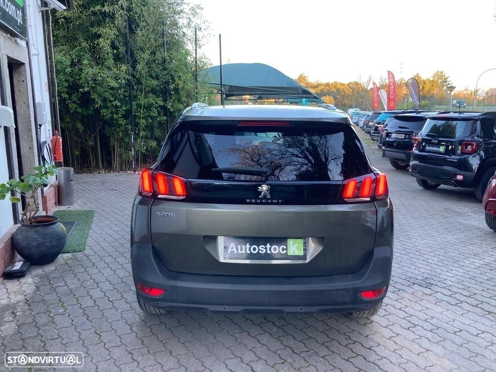 Peugeot 5008 1.5 BlueHDi Allure - 5