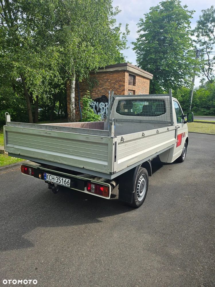 Volkswagen Transporter T5 - 5