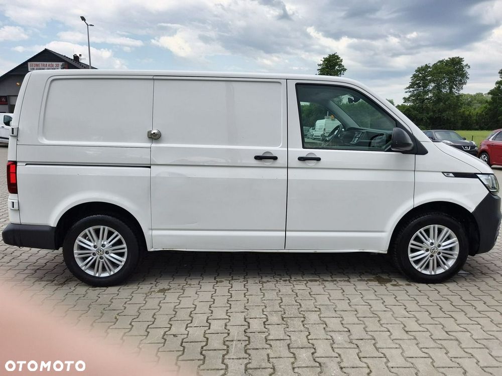 Volkswagen Transporter - 8