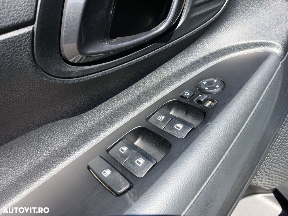 Hyundai Bayon 1.0 T-GDI M-Hybrid 100 CP 7DCT Led Line - 12