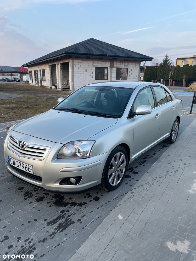 Toyota Avensis 2.2 D-4D Sol - 1