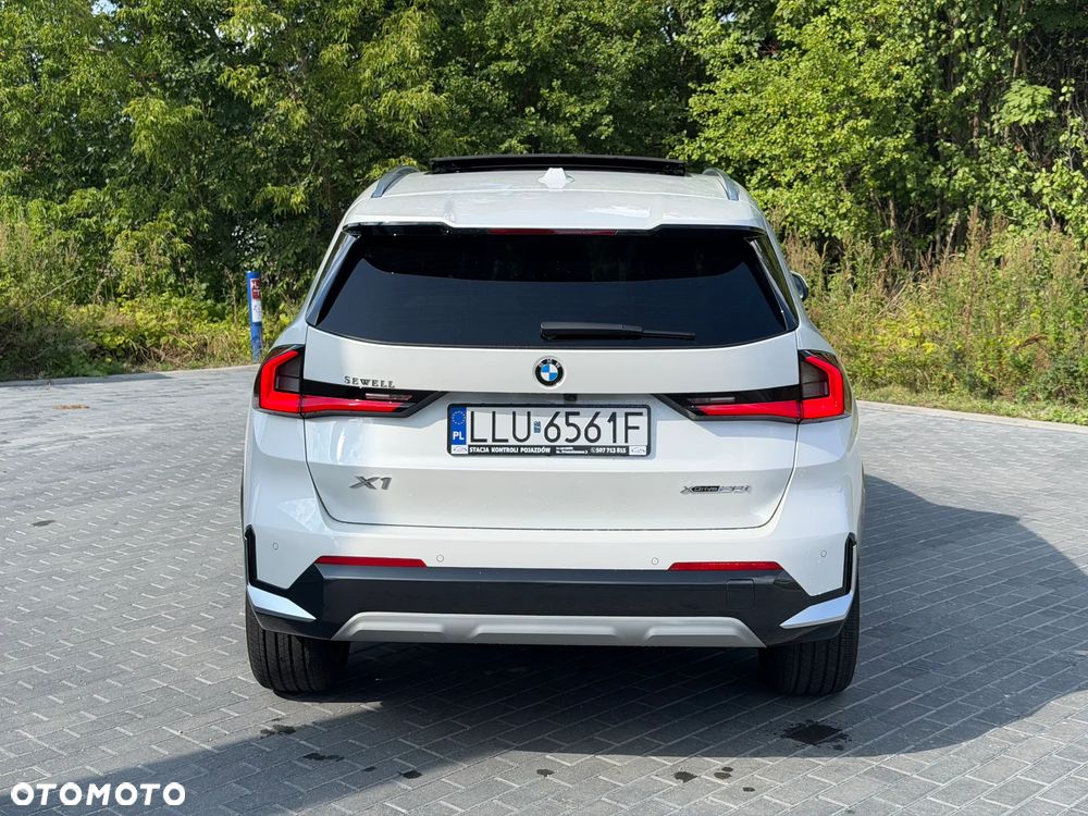 BMW X1 xDrive23i mHEV xLine - 5