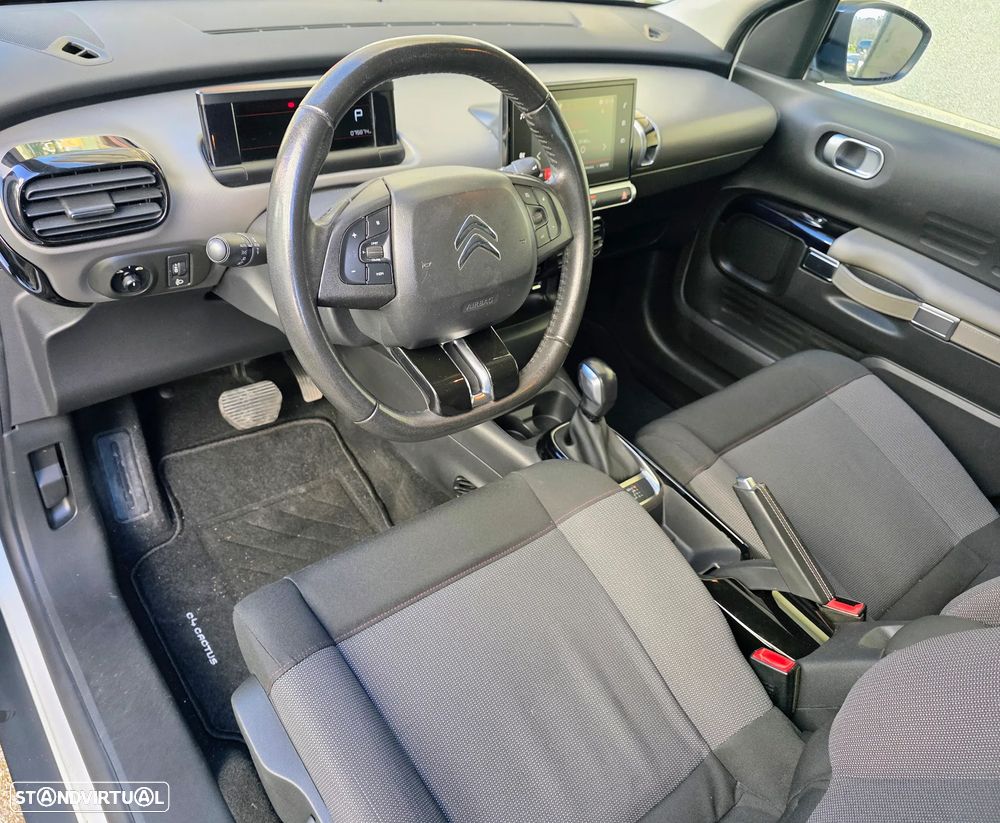 Citroën C4 Cactus 1.2 PureTech Shine EAT6 - 30