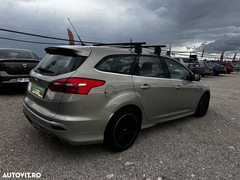 Ford Focus - 6