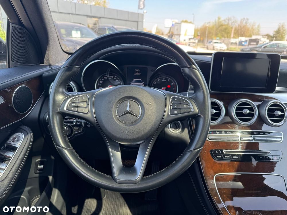 Mercedes-Benz GLC 250 4Matic 9G-TRONIC - 14