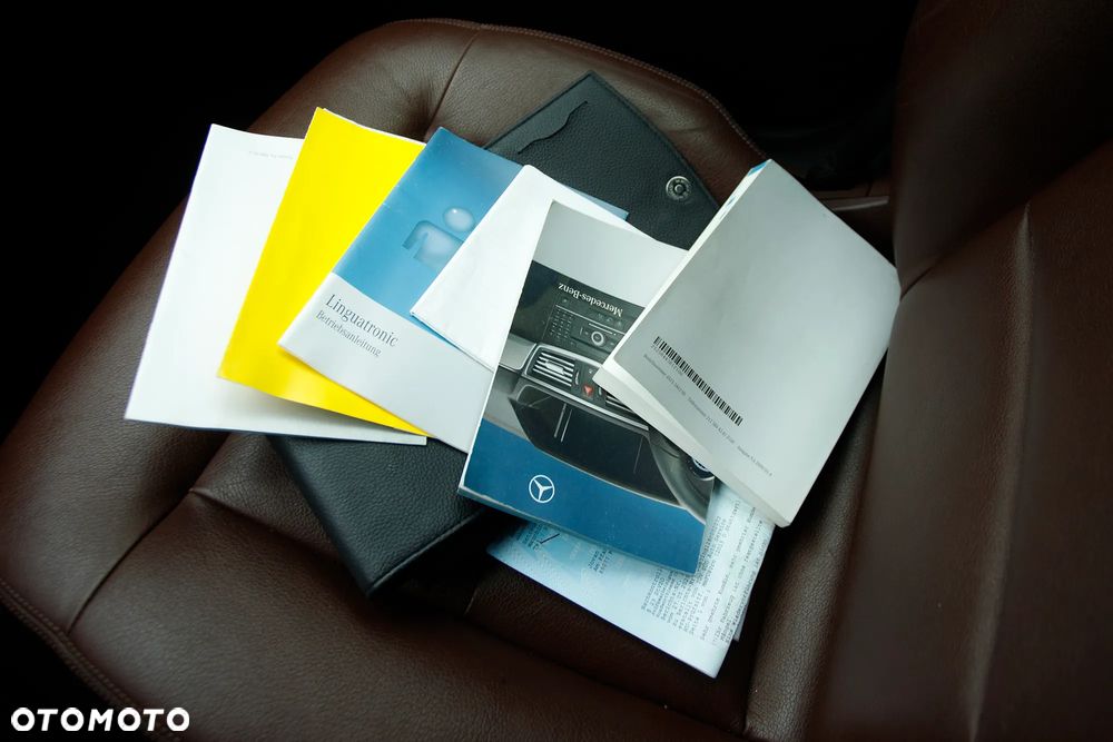 Mercedes-Benz Klasa E 350 CGI BlueEFFICIENCY 7G-TRONIC Avantgarde - 33