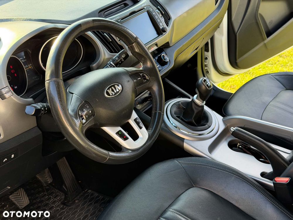 Kia Sportage - 13