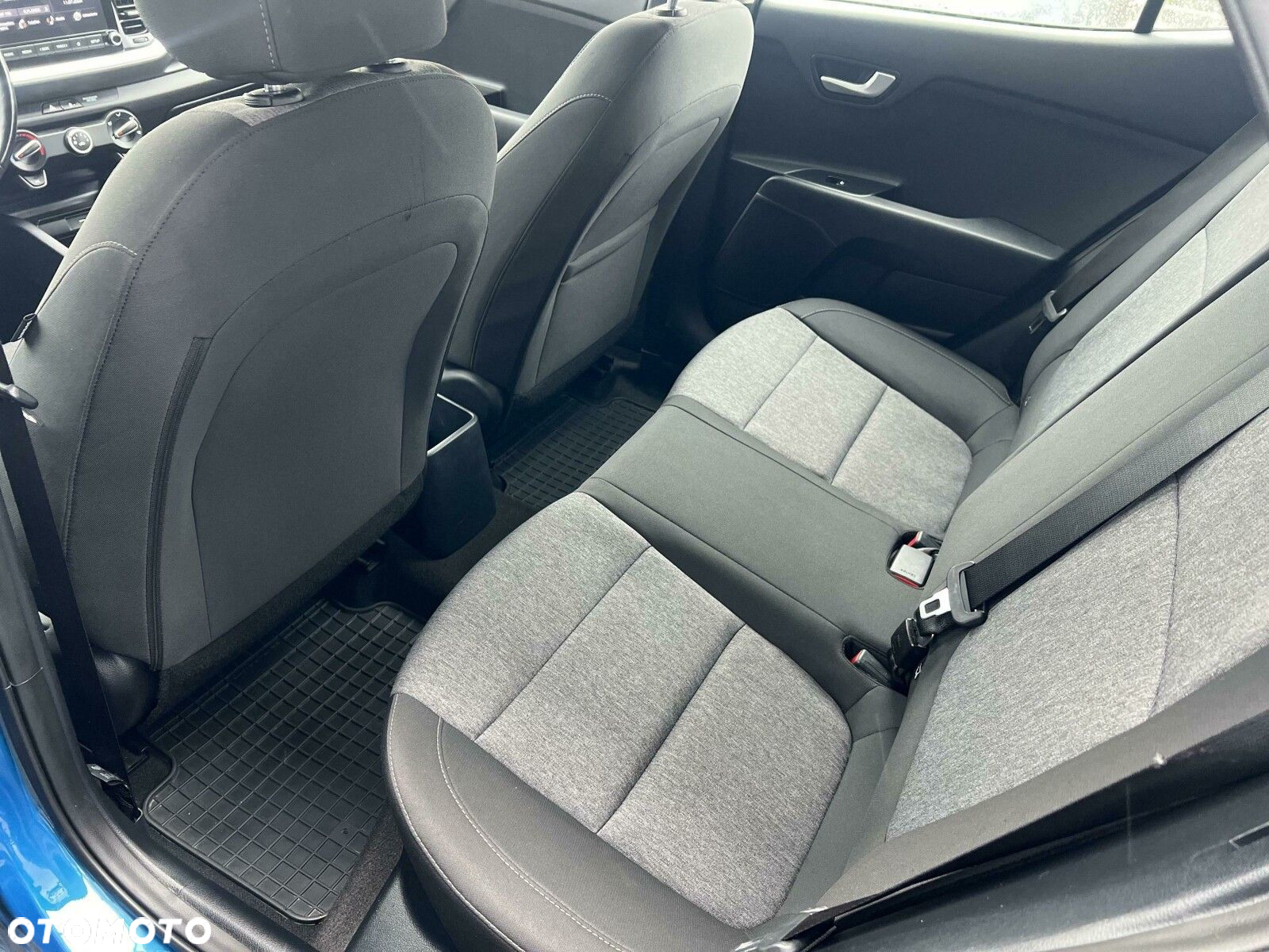 Kia Stonic - 22