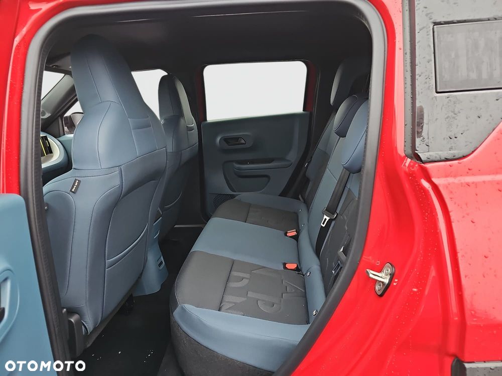 Fiat Grande Panda 1.2 mHEV Icon eDCT - 13