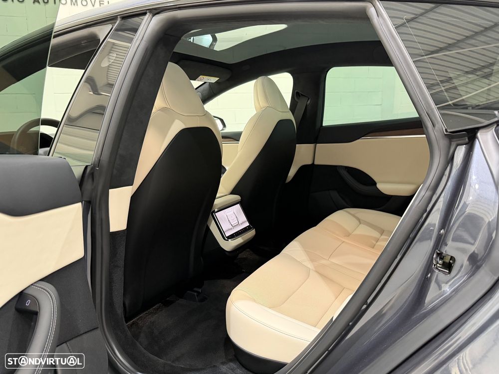 Tesla Model S Long Range AWD - 19