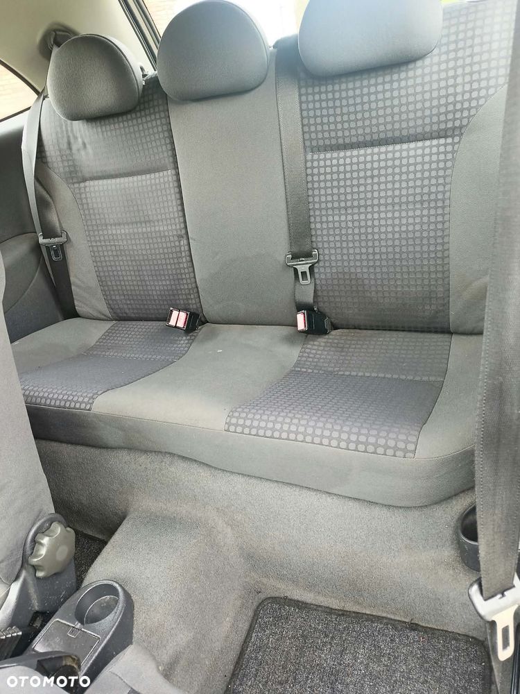Opel Corsa - 12