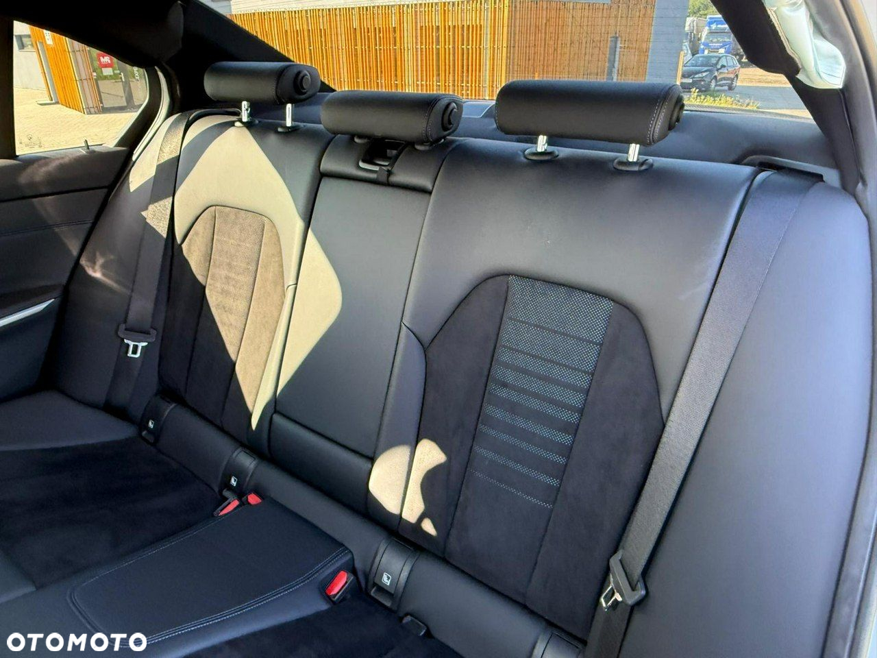 BMW Seria 3 - 21