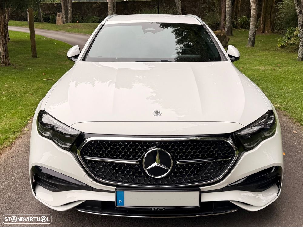 Mercedes-Benz E 300 de AMG Line - 3