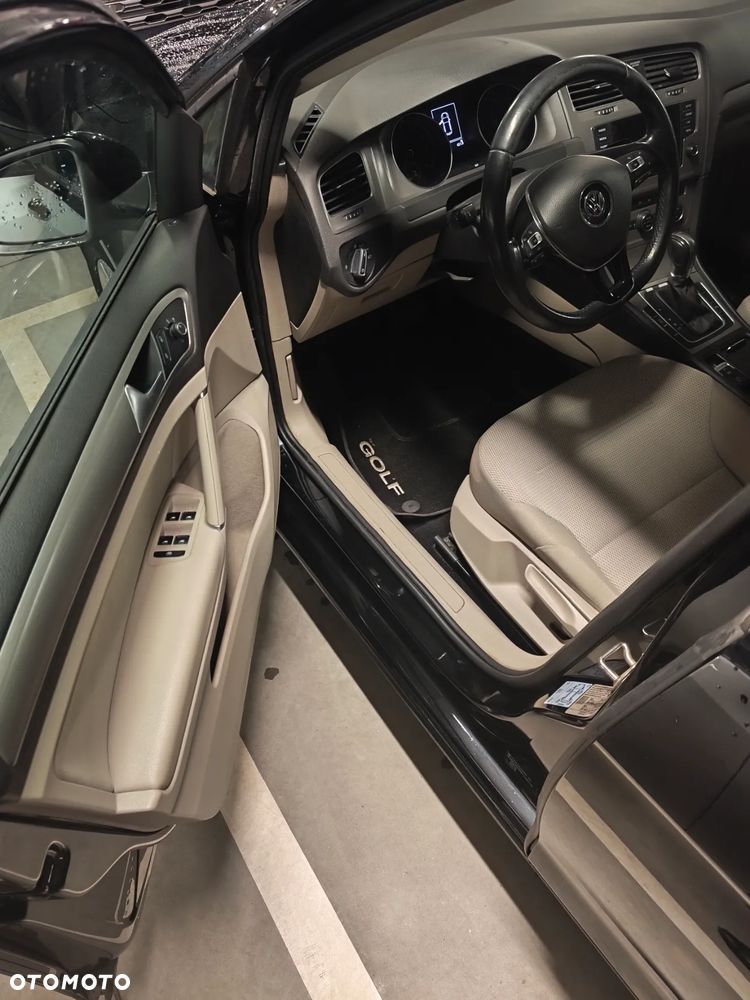 Volkswagen Golf 1.4 TSI BMT Comfortline DSG - 5