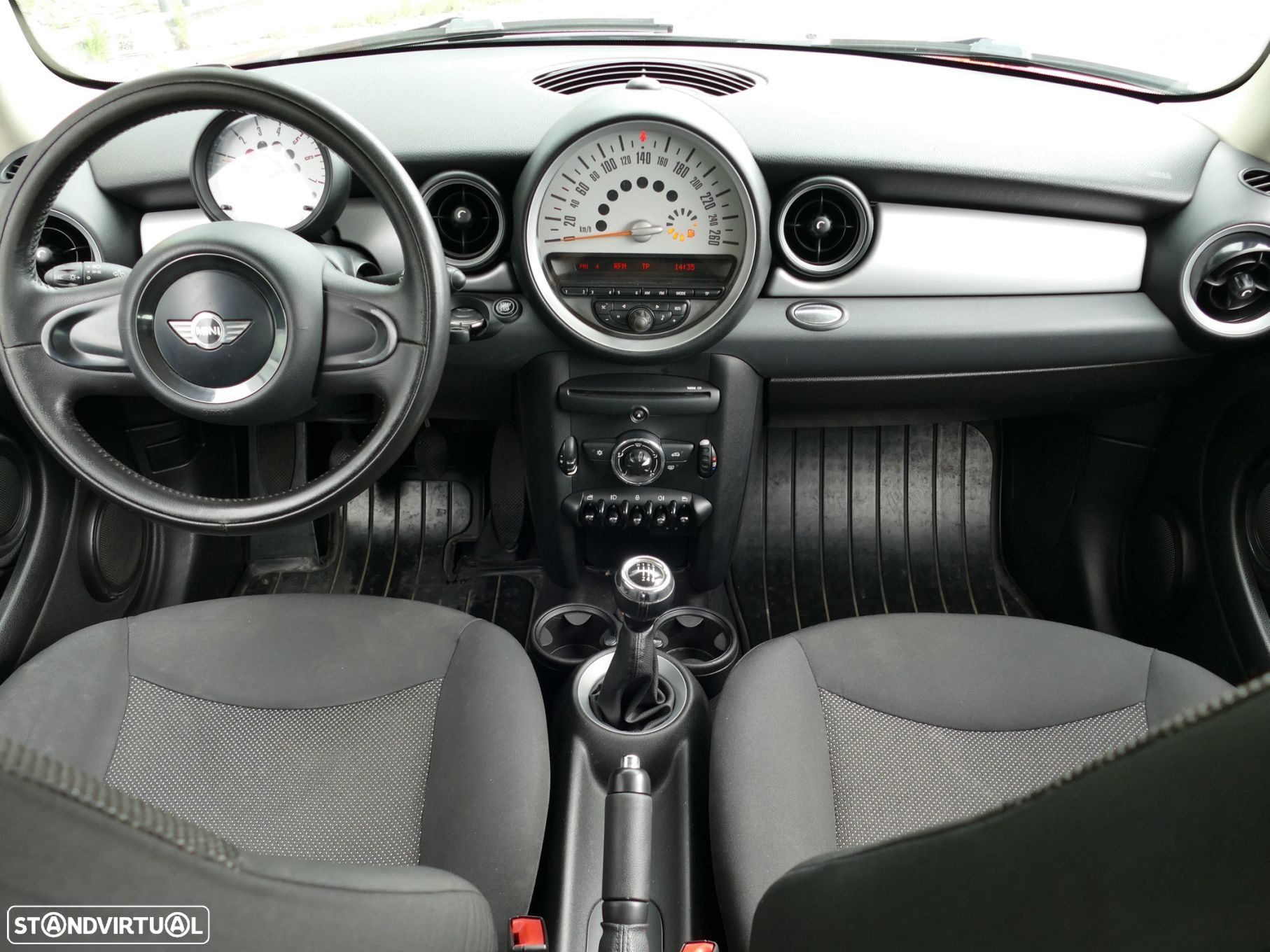 MINI 3 Portas One D - 20