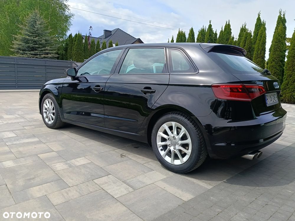 Audi A3 Sportback 2.0 TDI S tronic Attraction - 13