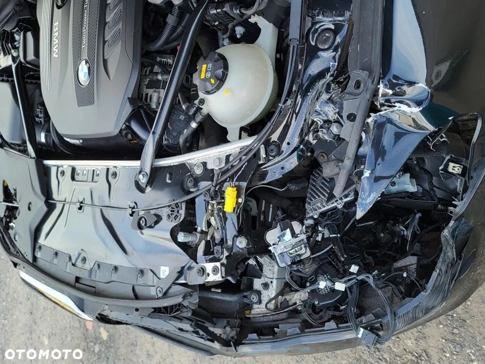 BMW Seria 5 530d xDrive Luxury Line - 9