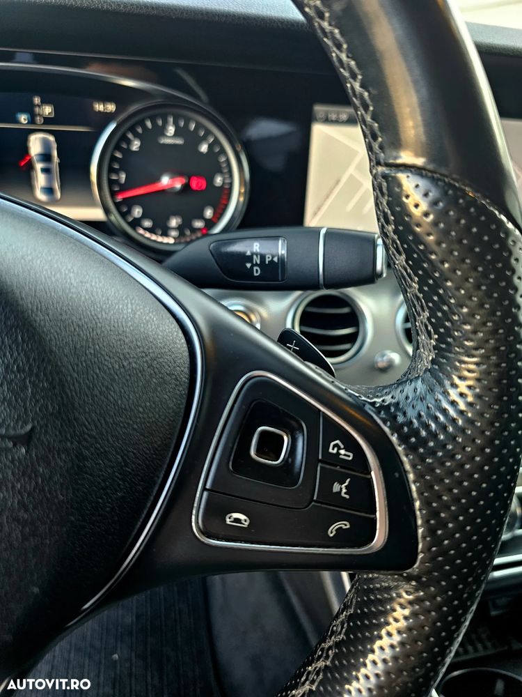 Mercedes-Benz E 350 BlueTEC - 22