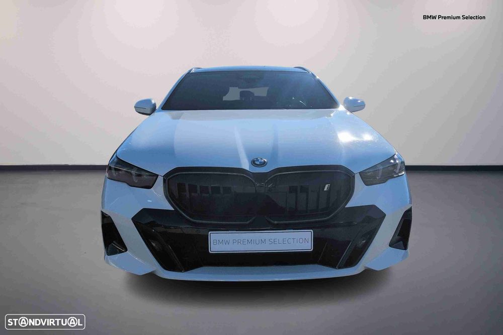 BMW i5 Touring eDrive40 - 3