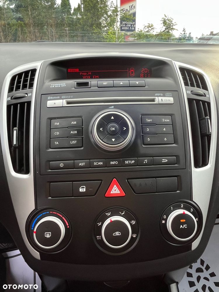 Kia Ceed 1.6 CVVT Vision - 24