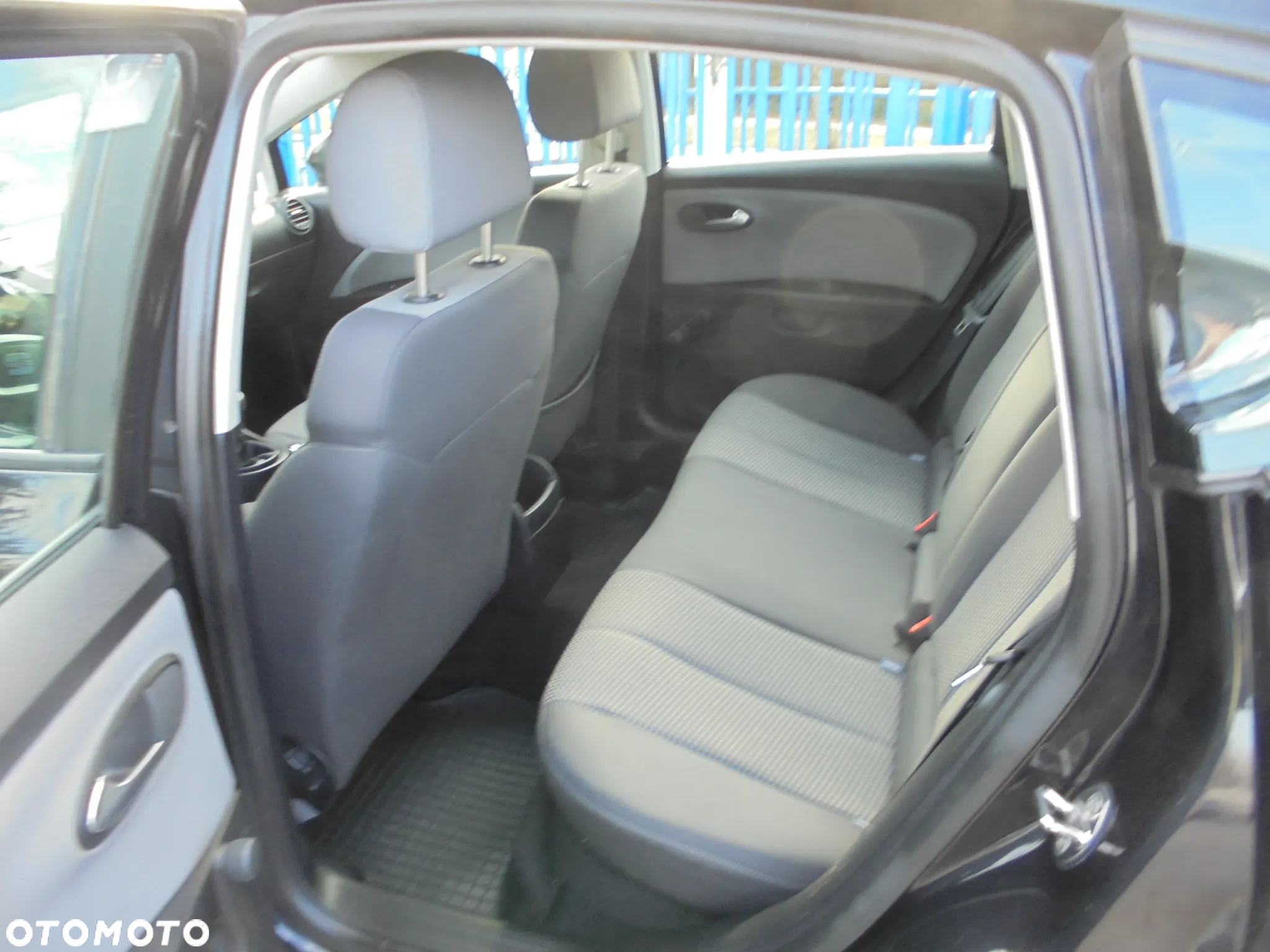 Seat Leon 1.6 TDI Style - 9