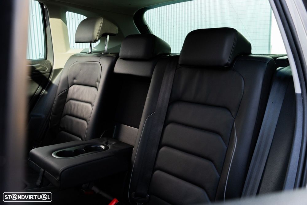 VW Tiguan 2.0 TDI Highline DSG - 9