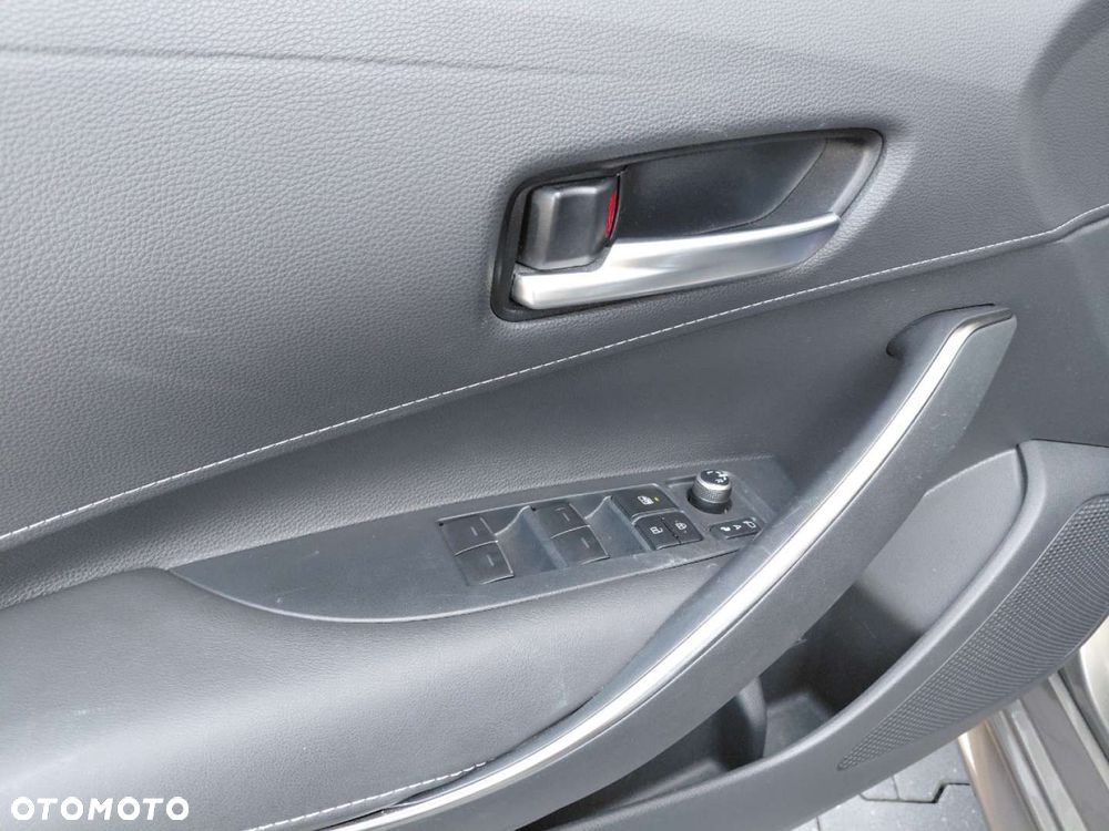 Toyota Corolla - 9