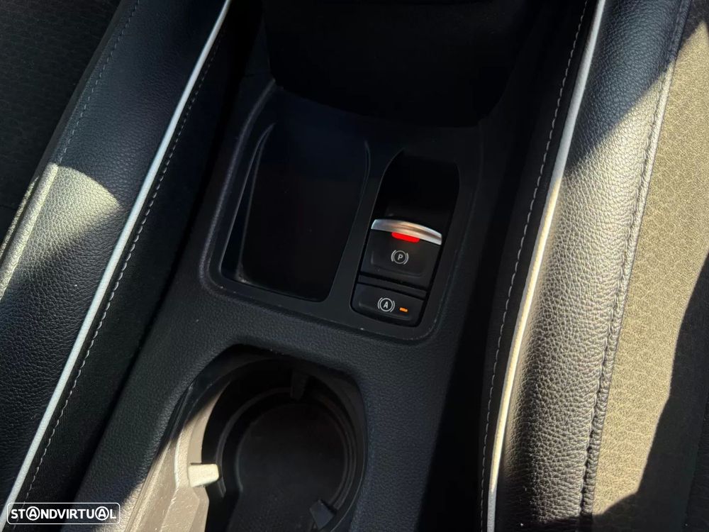 Renault Clio 1.0 TCe Intens - 17