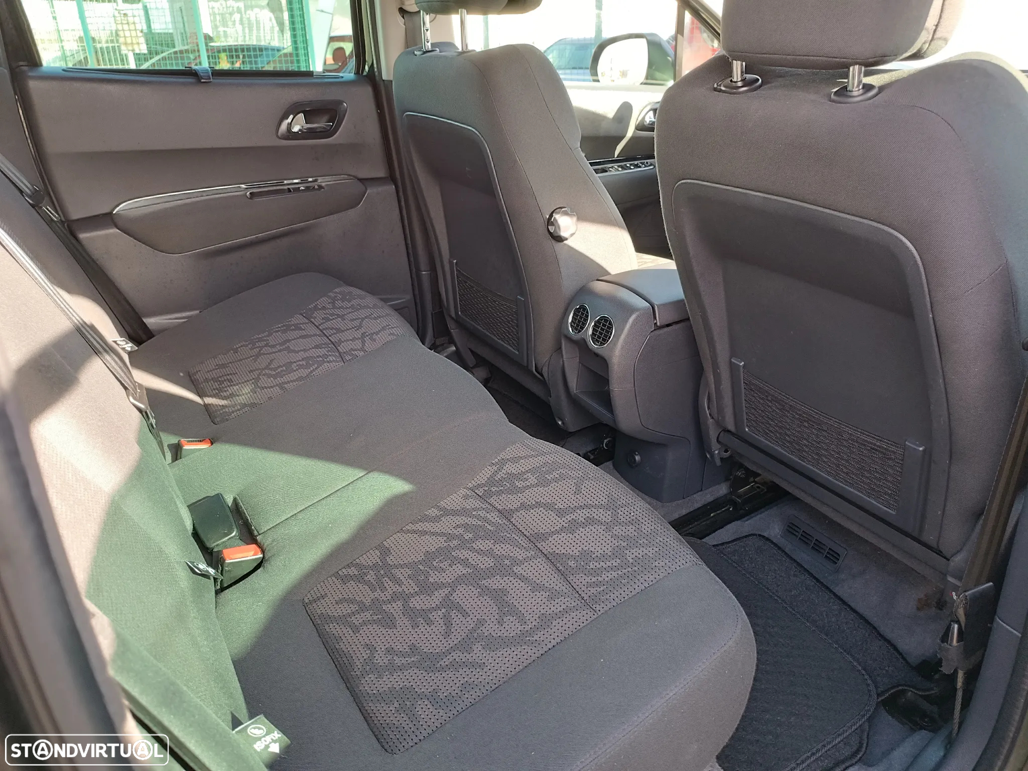 Peugeot 3008 1.6 HDi SE Style - 21