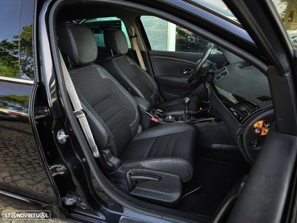 Renault Mégane Sport Tourer 1.5 dCi Bose Edition SS - 16