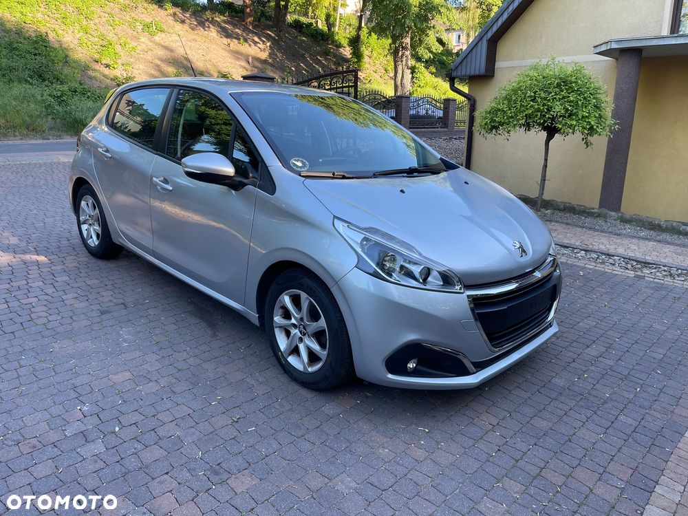 Peugeot 208 82 VTI Active - 3