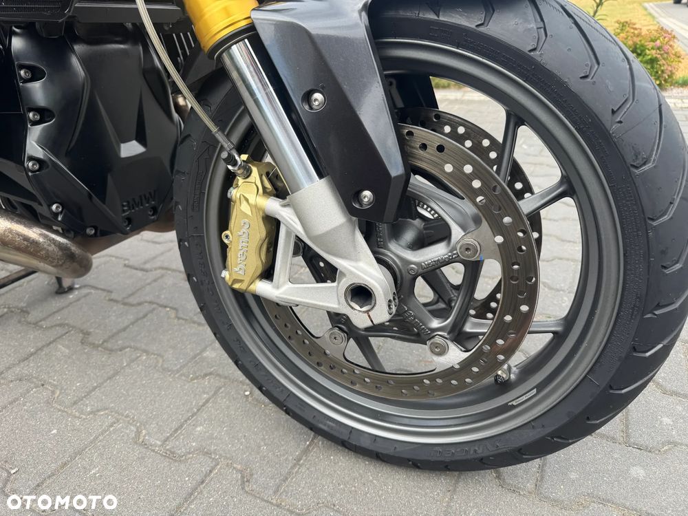 BMW R - 18