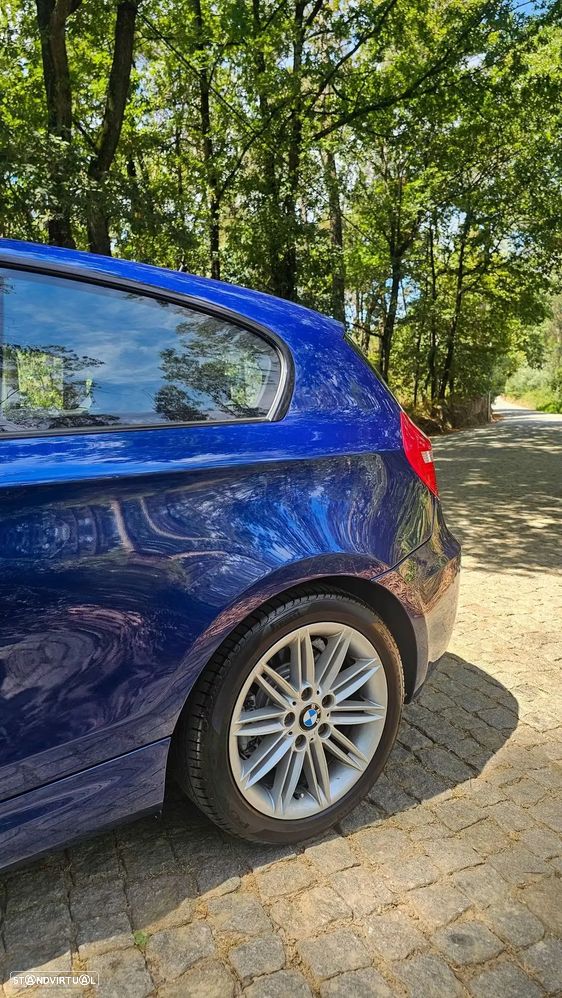 BMW 118 d Limited Edition Lifestyle c/ M Sport Pack - 11