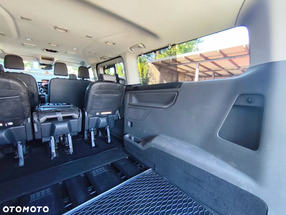 Ford Tourneo Custom 2.0 EcoBlue L1 Titanium SelectShift - 14