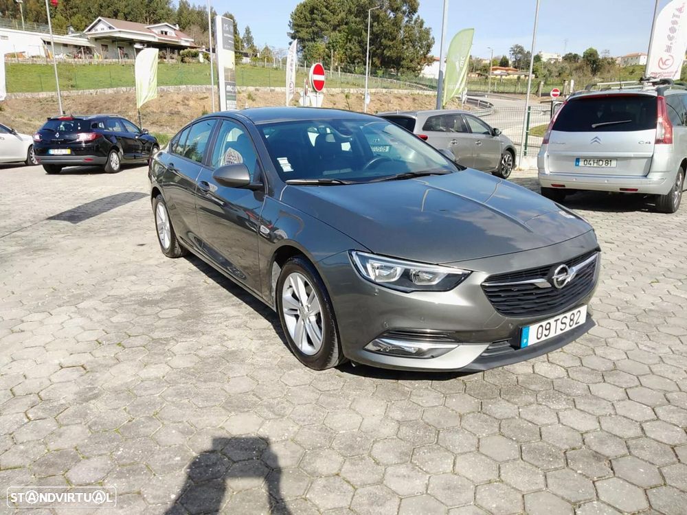 Opel Insignia Grand Sport - 8