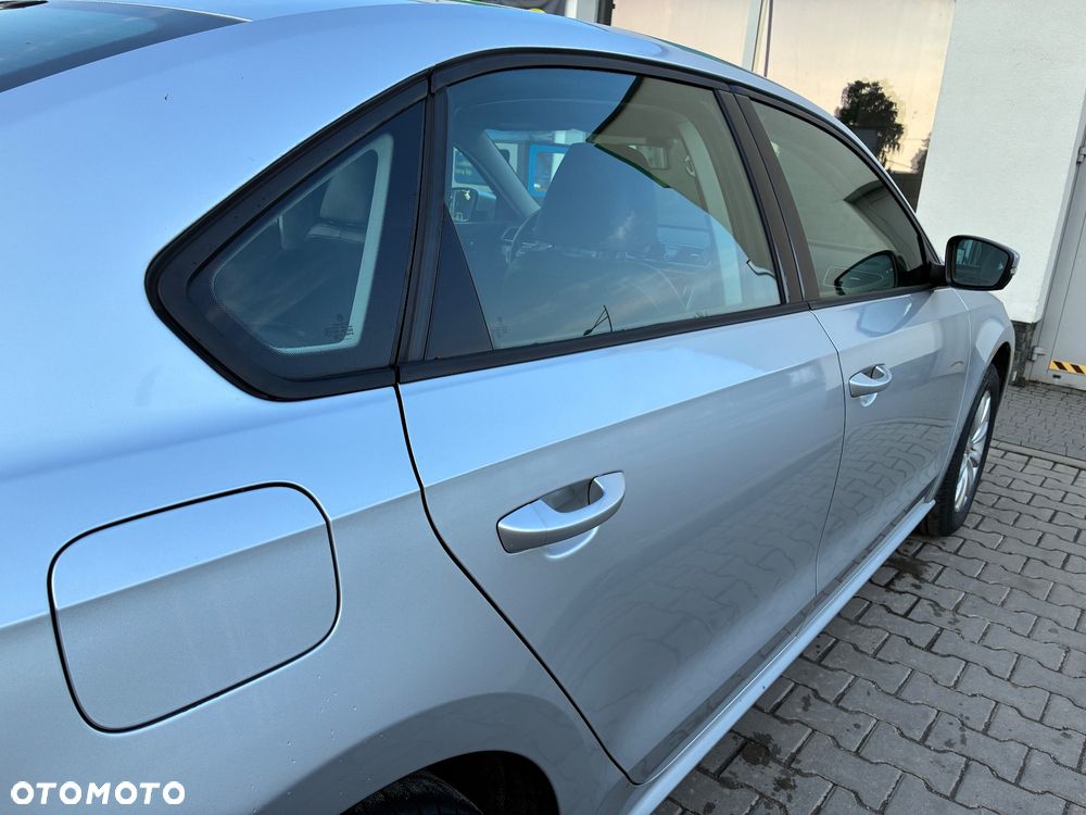 Volkswagen Passat 1.8 TSI BMT Highline DSG - 5