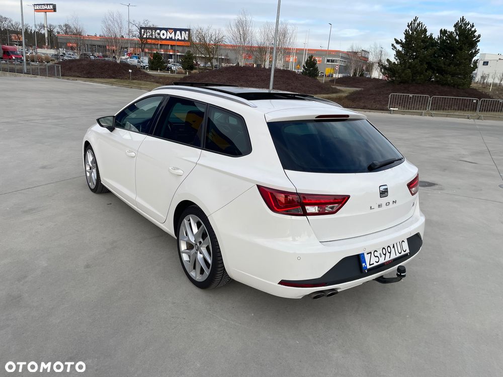 Seat Leon 2.0 TDI DPF Start&Stop DSG FR - 5