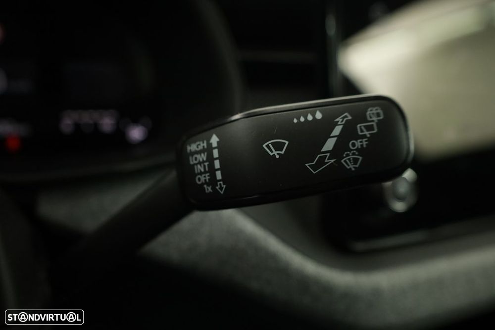 Skoda Kamiq 1.0 TSI Selection DSG - 17