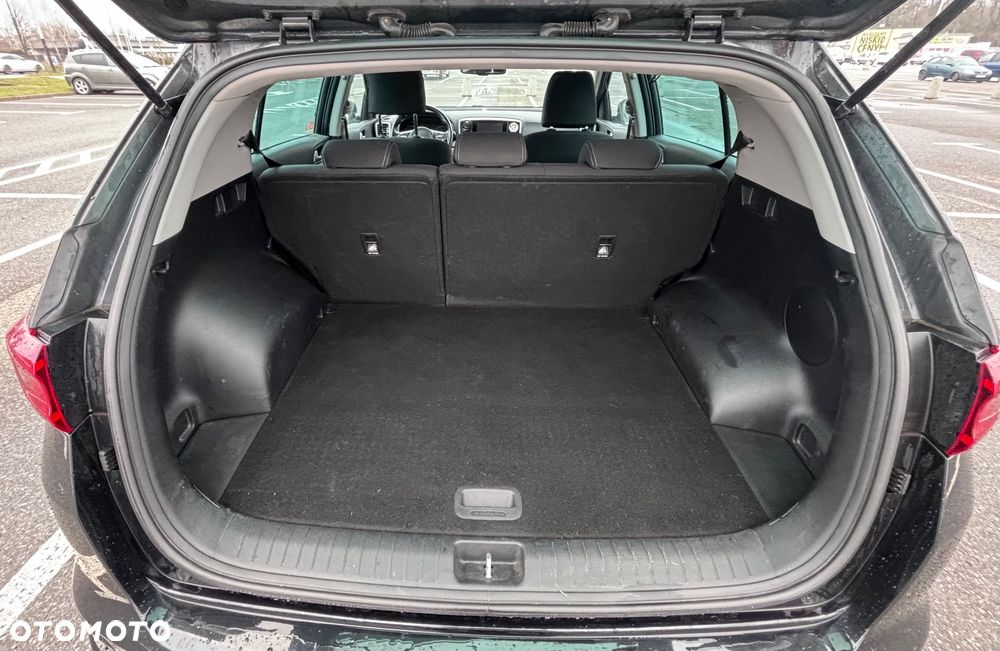 Kia Sportage 1.6 GDI M 2WD - 12