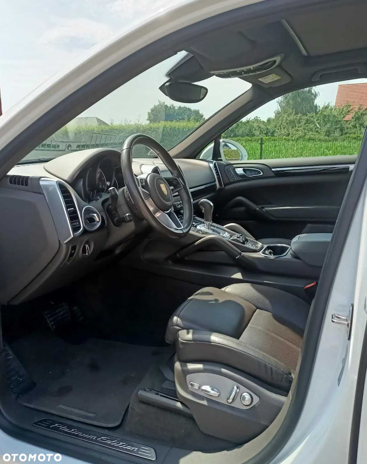 Porsche Cayenne Diesel Platinum Edition - 9