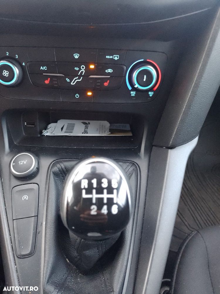 Ford Focus - 5
