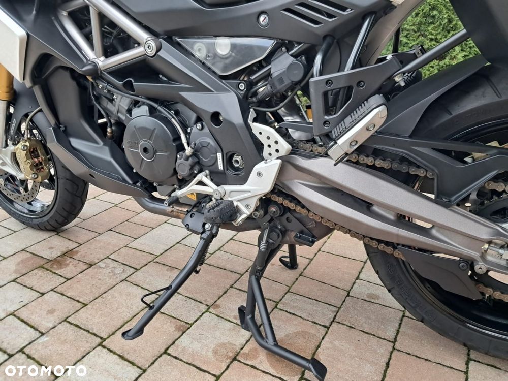 Aprilia Caponord - 26