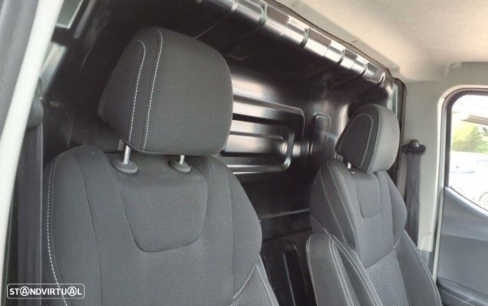 Maxus eDeliver 3 50.23 kWh SWB - 15